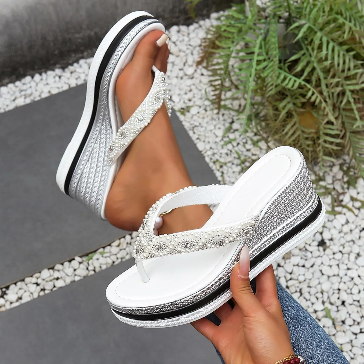 2025 Wedges Sandals for Women Fashion Sparkly Bling Rhinestone Walking Footwear Summer Beach Vacation Slippers Comfortable Ladies Dress Wedge Heel Shoe Breathable Non-Slip Open Toe Casual Slides