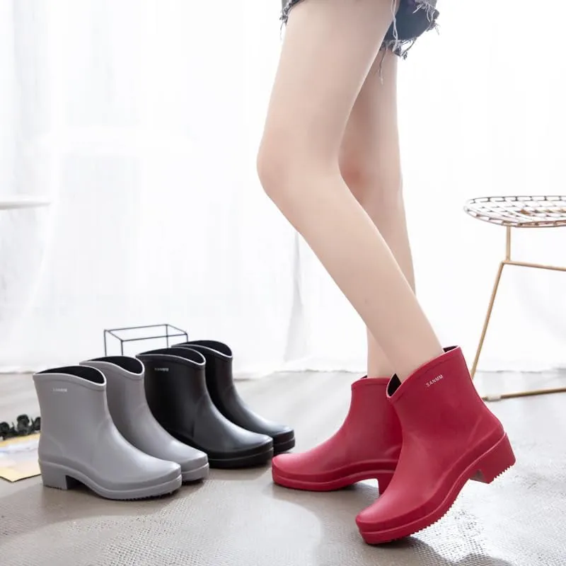 Harssidanzar Womens Ankle Rain Boots Waterproof Garden Shoes Anti-Slipping Short Rain Boots Outdoor Work Shoes HL214US