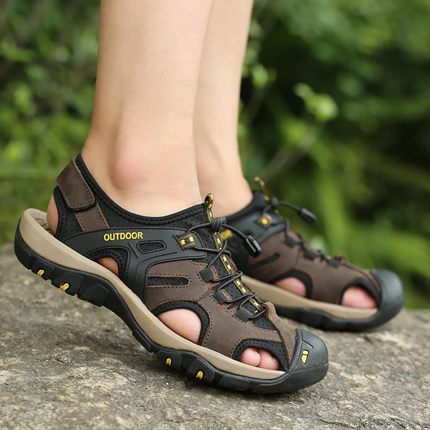 Mens Sport Sandals Outdoor Hiking Sandals Closed Toe Waterproof Casual Lightweight Summer Breathable Beach Shoes