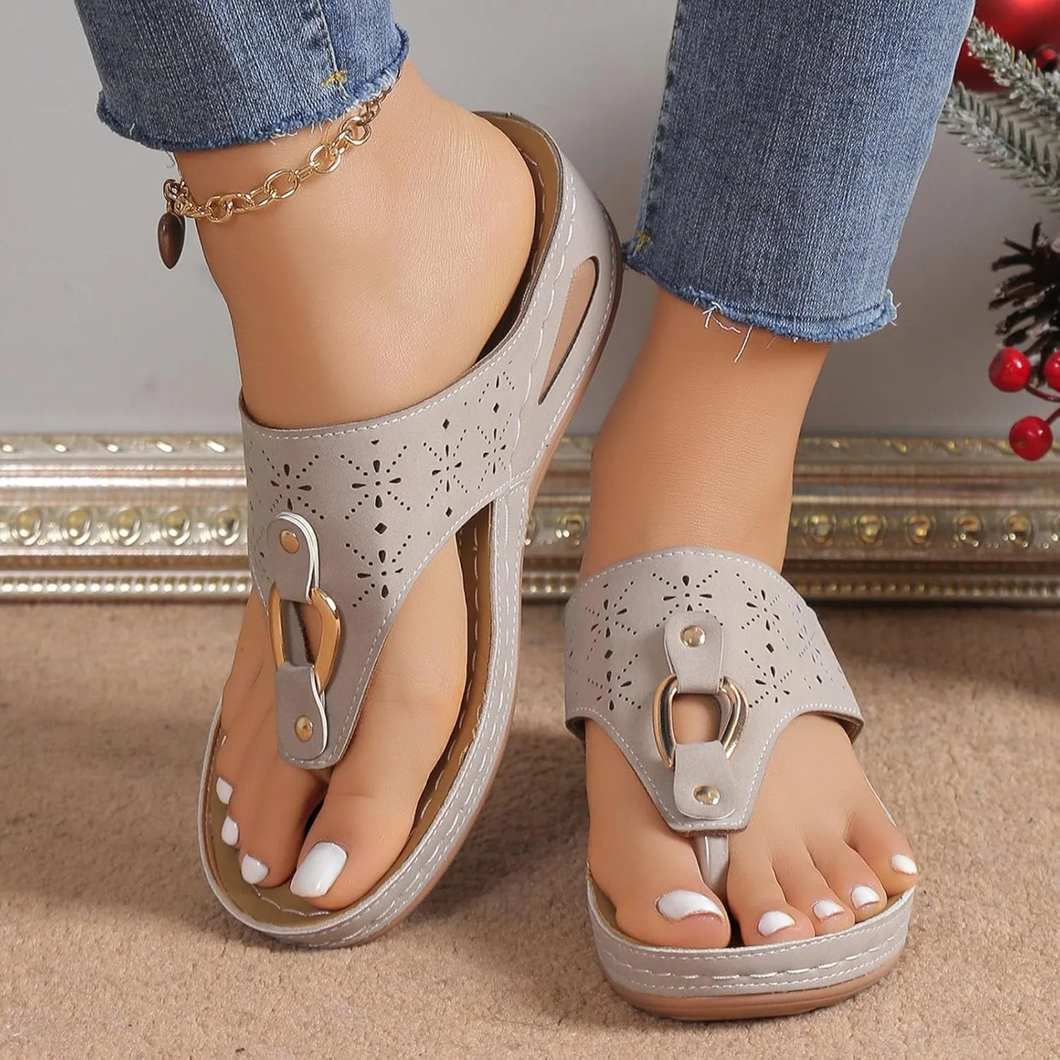 Orthopedic Flip Flops Women Arch Support Summer Slip On Wedge Slippers Comfortable Open Toe Thong Sandal Wide Width Beach Slides