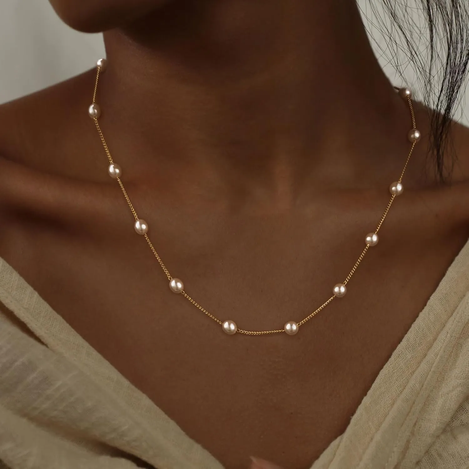 Trendy Pearl Necklace for Women Dainty Layered Gold/Silver Necklaces Pearls Pendant Stackable Choker Chain Jewelry Set