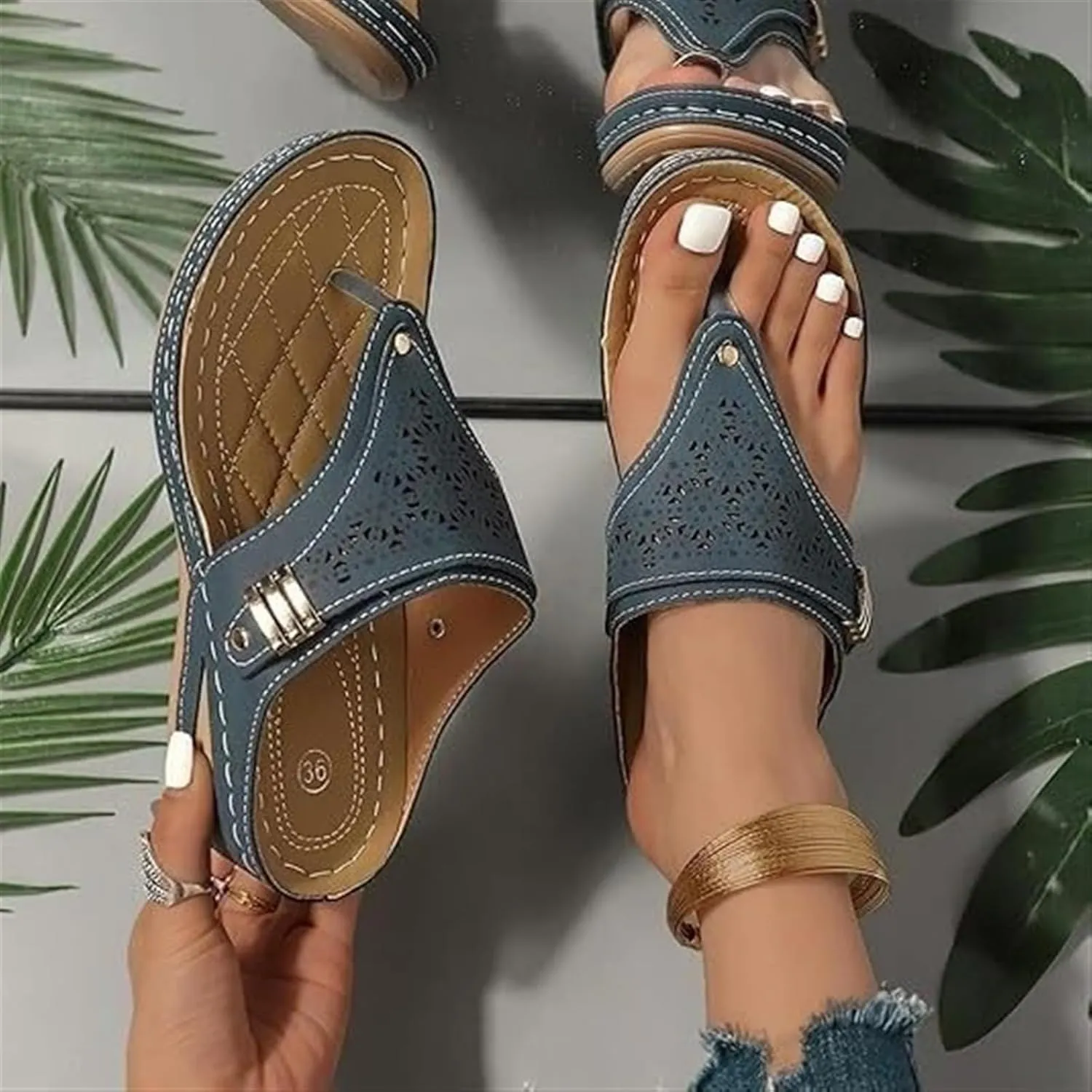 Womens Orthopedic Sandals Summer Arch Support Flip Flops for Women Platform Wedge Sandals, Hollow Out Breathable Slippers Open Toe Slip On Flip Flops Comfortable Walking Slippers